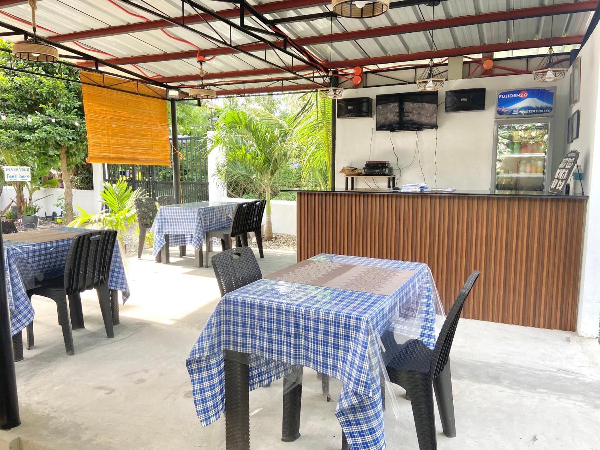 Coconut Inn Moalboal Εξωτερικό φωτογραφία