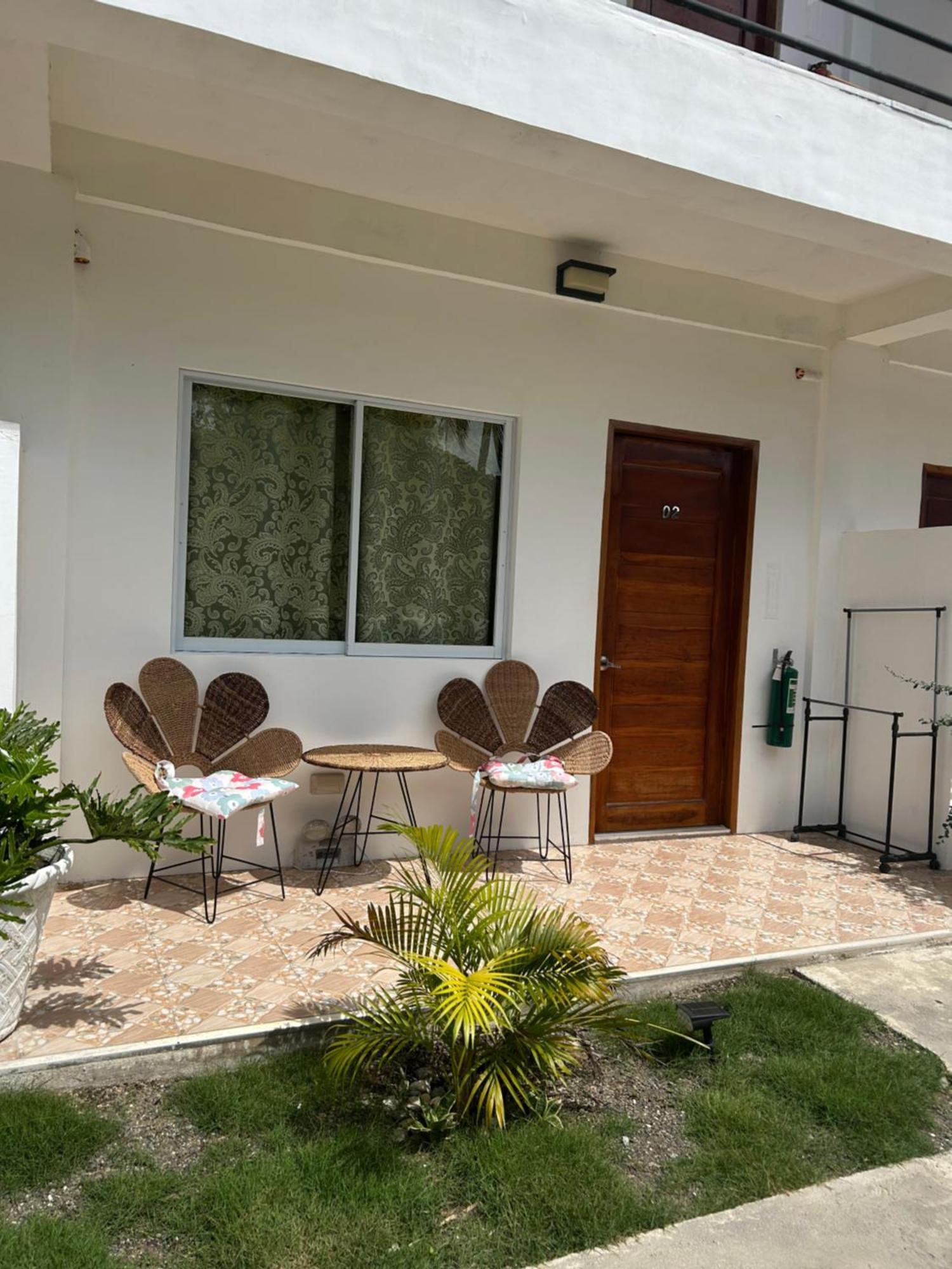 Coconut Inn Moalboal Εξωτερικό φωτογραφία